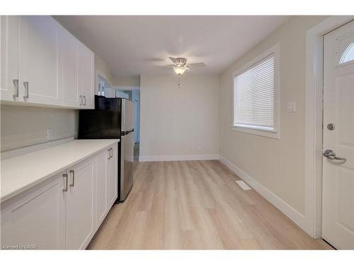 155 Wellington Street N, Kitchener, ON - Indoor Photo Showing Kitchen