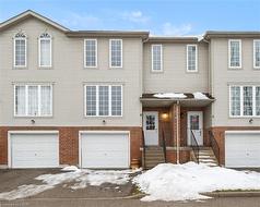8-600 White Elm Boulevard  Waterloo, ON N2V 2V2