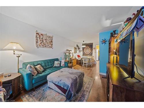 22 Agnes Street, Hamilton, ON - Indoor