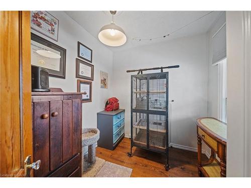 22 Agnes Street, Hamilton, ON - Indoor