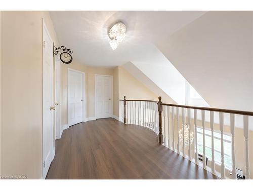 263 Hepburn Crescent, Hamilton, ON - Indoor Photo Showing Other Room