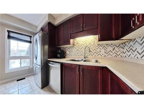 206 Westmeadow Drive, Kitchener, ON - Indoor Photo Showing Kitchen With Double Sink