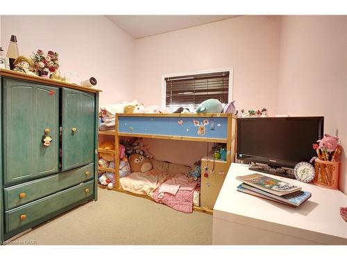 206 Westmeadow Drive, Kitchener, ON - Indoor