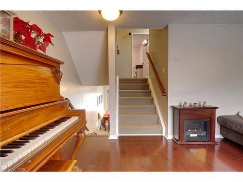 206 Westmeadow Drive, Kitchener, ON - Indoor