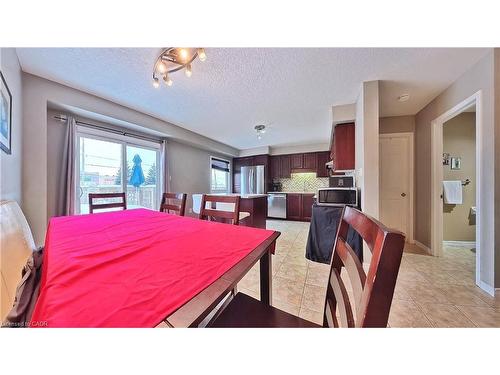 206 Westmeadow Drive, Kitchener, ON - Indoor