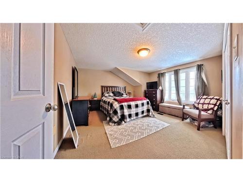 206 Westmeadow Drive, Kitchener, ON - Indoor