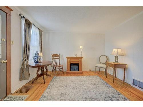 458 Upper Wentworth Street, Hamilton, ON - Indoor