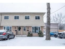 16-117 Bonaventure Drive  Hamilton, ON L9C 4P8