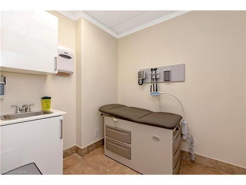 574 Upper James Street, Hamilton, ON 