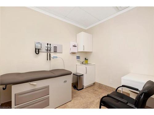 574 Upper James Street, Hamilton, ON 