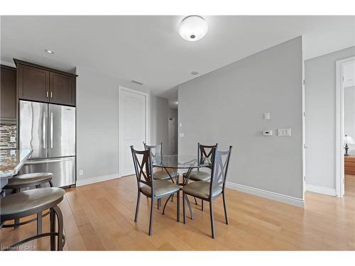 706-223 Erb Street W, Waterloo, ON - Indoor Photo Showing Other Room