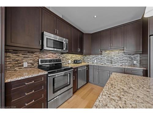 706-223 Erb Street W, Waterloo, ON - Indoor Photo Showing Kitchen With Stainless Steel Kitchen With Upgraded Kitchen