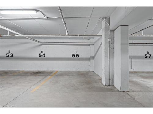 706-223 Erb Street W, Waterloo, ON - Indoor Photo Showing Garage