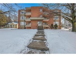 301-401 Erb Street W Waterloo, ON N2L 1W7
