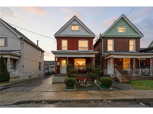 196 Avondale Street, Hamilton, ON - Outdoor With Deck Patio Veranda With Facade