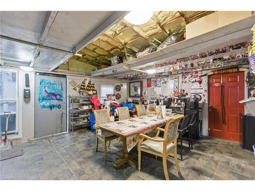 196 Avondale Street, Hamilton, ON - Indoor