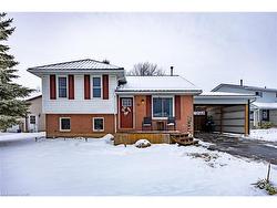 10 Bramble Crescent  Townsend, ON N0A 1S0