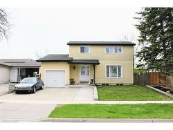 133 Chilton Drive  Stoney Creek, ON L8J 1L8