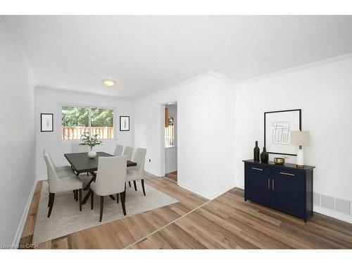 5193 Banting Court, Burlington, ON - Indoor Photo Showing Dining Room