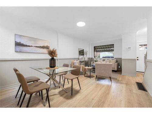 11 Ford Street, Hamilton, ON - Indoor Photo Showing Dining Room