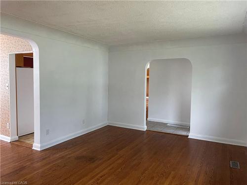 903 Danforth Place, Burlington, ON - Indoor Photo Showing Other Room