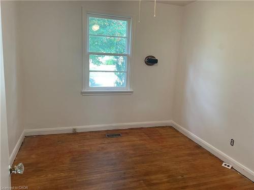 903 Danforth Place, Burlington, ON - Indoor Photo Showing Other Room