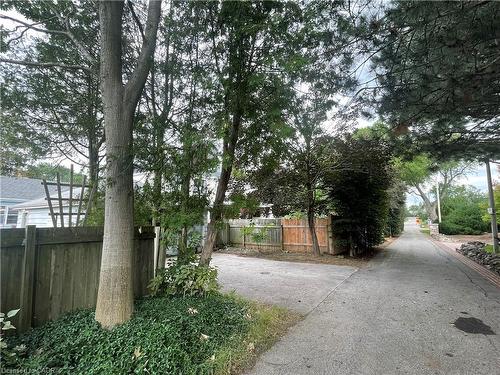 903 Danforth Place, Burlington, ON - Outdoor