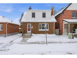 25 Aberdeen Avenue  Brantford, ON N3S 1R6