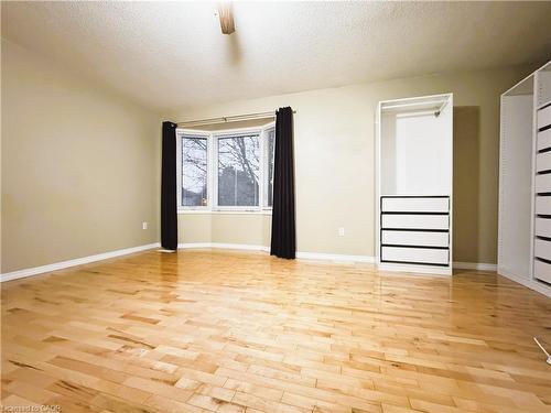 20 Daybreak Drive, London, ON - Indoor Photo Showing Other Room