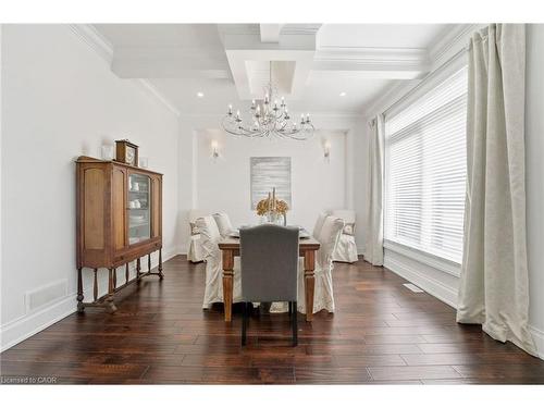 855 Avenue Road, Cambridge, ON - Indoor Photo Showing Dining Room