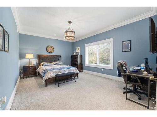 855 Avenue Road, Cambridge, ON - Indoor Photo Showing Bedroom