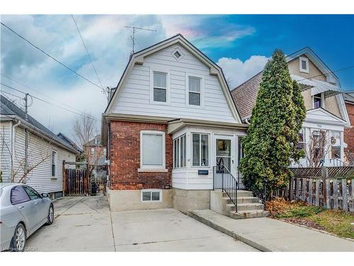 12 Baker Street, Hamilton, ON - Outdoor