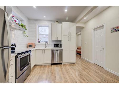 12 Baker Street, Hamilton, ON - Indoor Photo Showing Kitchen With Stainless Steel Kitchen