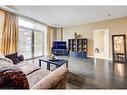 105-165 Duke Street E, Kitchener, ON  - Indoor Photo Showing Living Room 