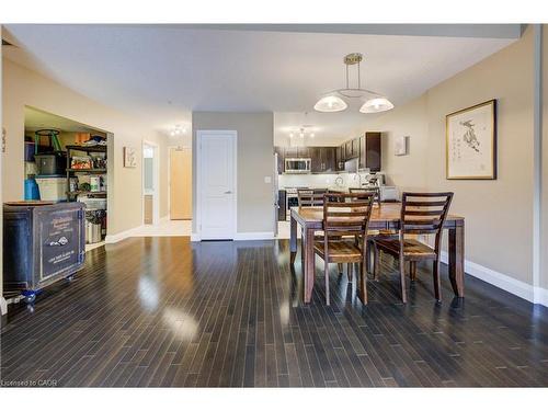 105-165 Duke Street E, Kitchener, ON - Indoor Photo Showing Dining Room