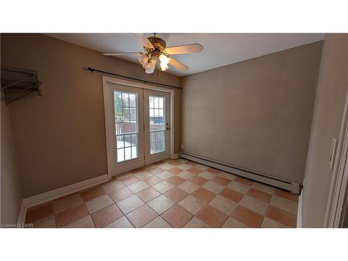 125 Auburn Avenue, Hamilton, ON - Indoor Photo Showing Other Room