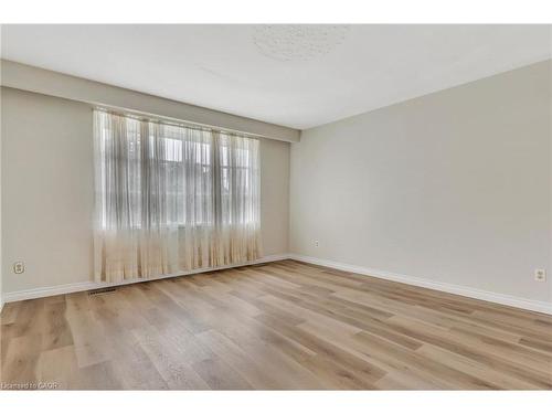 528 Havelock Drive, Waterloo, ON - Indoor Photo Showing Other Room
