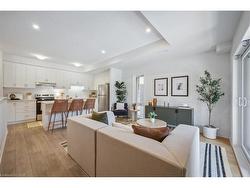 81 Reverie Way  Kitchener, ON N2E 0K5