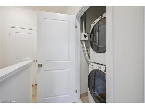 81 Reverie Way, Kitchener, ON - Indoor Photo Showing Laundry Room