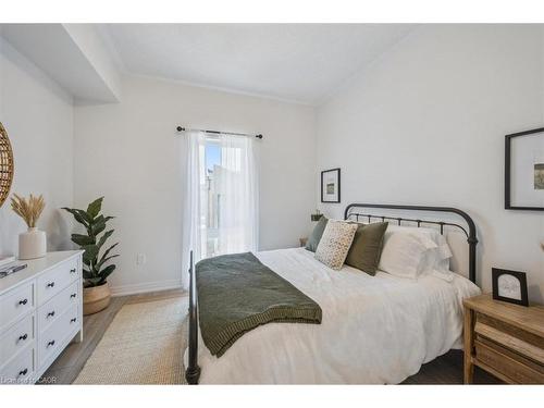 81 Reverie Way, Kitchener, ON - Indoor Photo Showing Bedroom