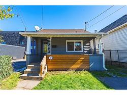 24 Rowanwood Street  Hamilton, ON L8L 7H3