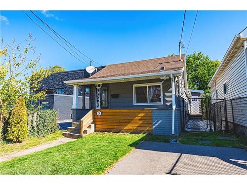 24 Rowanwood Street, Hamilton, ON - Outdoor