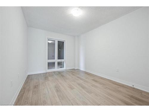 141 Reverie Way, Kitchener, ON - Indoor Photo Showing Other Room