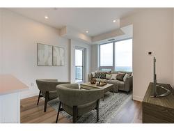 2509-15 Wellington Street S Kitchener, ON N2G 0E3