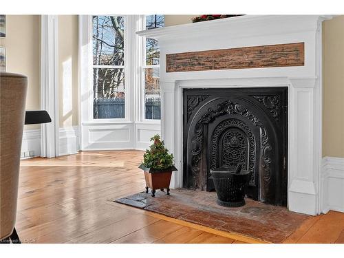 262 Main Street W, Grimsby, ON - Indoor With Fireplace