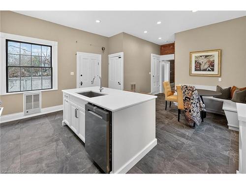 262 Main Street W, Grimsby, ON - Indoor