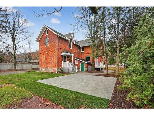 262 Main Street W, Grimsby, ON - Outdoor