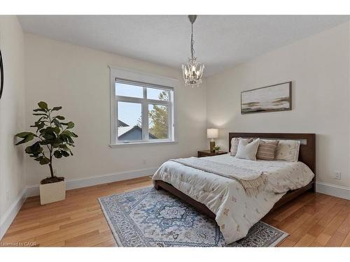 86 Canters Close, Kitchener, ON - Indoor Photo Showing Bedroom