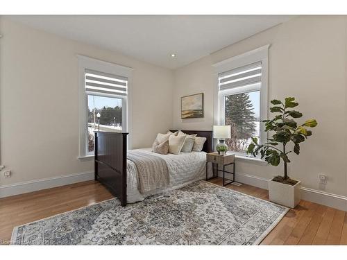 86 Canters Close, Kitchener, ON - Indoor Photo Showing Bedroom