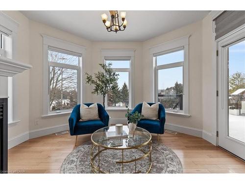 86 Canters Close, Kitchener, ON - Indoor Photo Showing Living Room With Fireplace